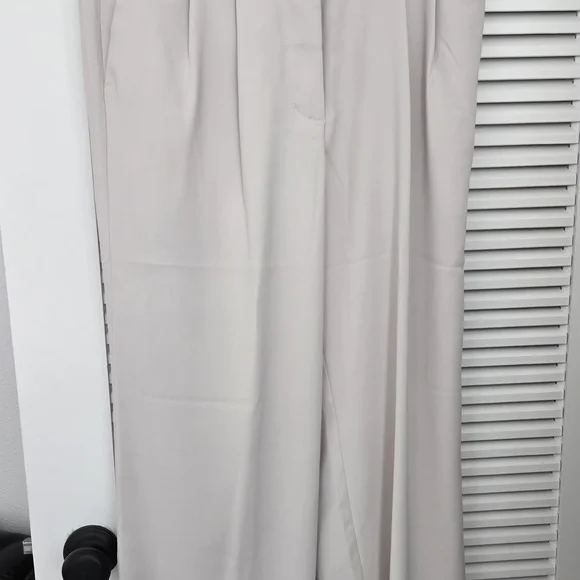 Quince Cream High-Rise Wide-Leg Trousers - Picture 3 of 6